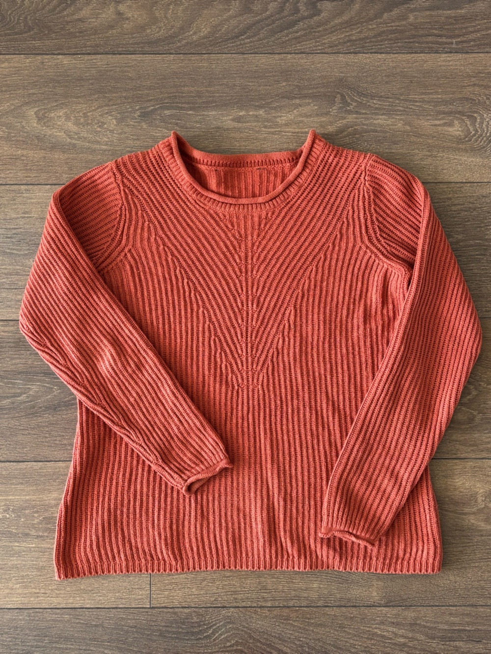 Women's 70s Ribbed Crewneck Sweater in Orange